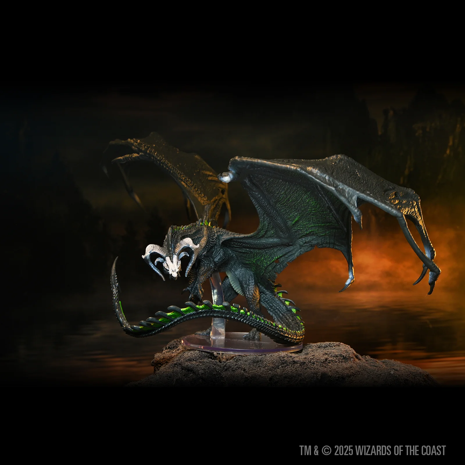 D&D Icons of the Realms: Adult Black Dragon Corruptor [2025]